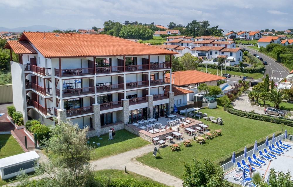 Hotel Prestige Odalys Erromardie in SAINT JEAN DE LUZ