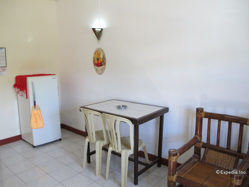 Seashore Beach Resort 45/58