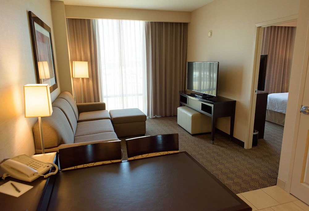 Embassy Suites by Hilton Ontario Airport 33/55