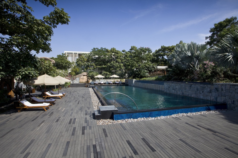 HYATT HYDERABAD GACHIBOWLI 9/71