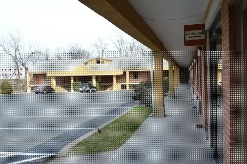 Budget Inn-Falls Church 10/39