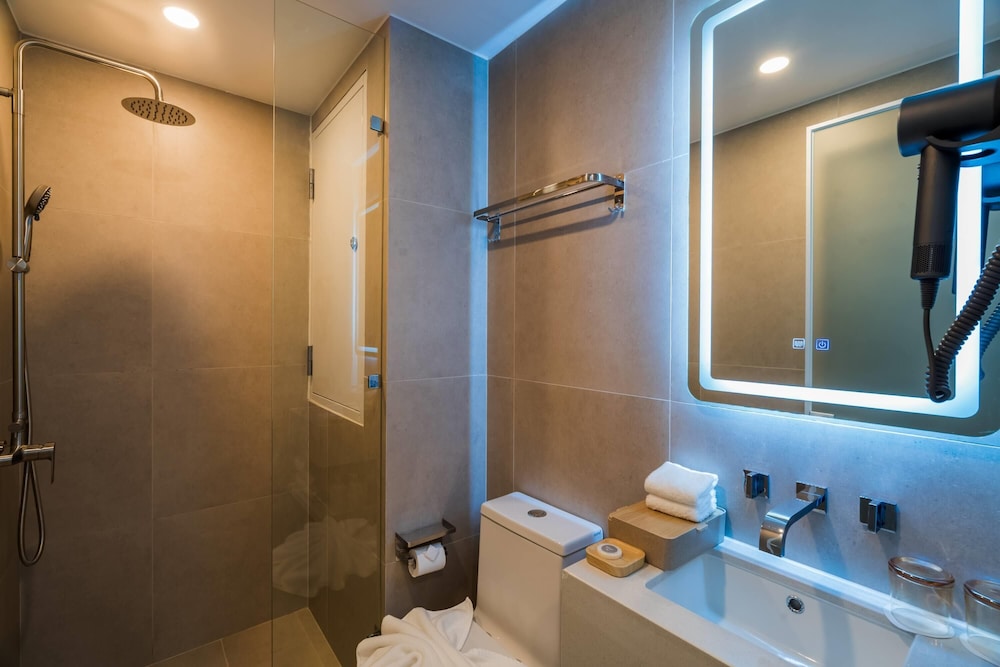 Wyndham Garden Samui Wing 70/70