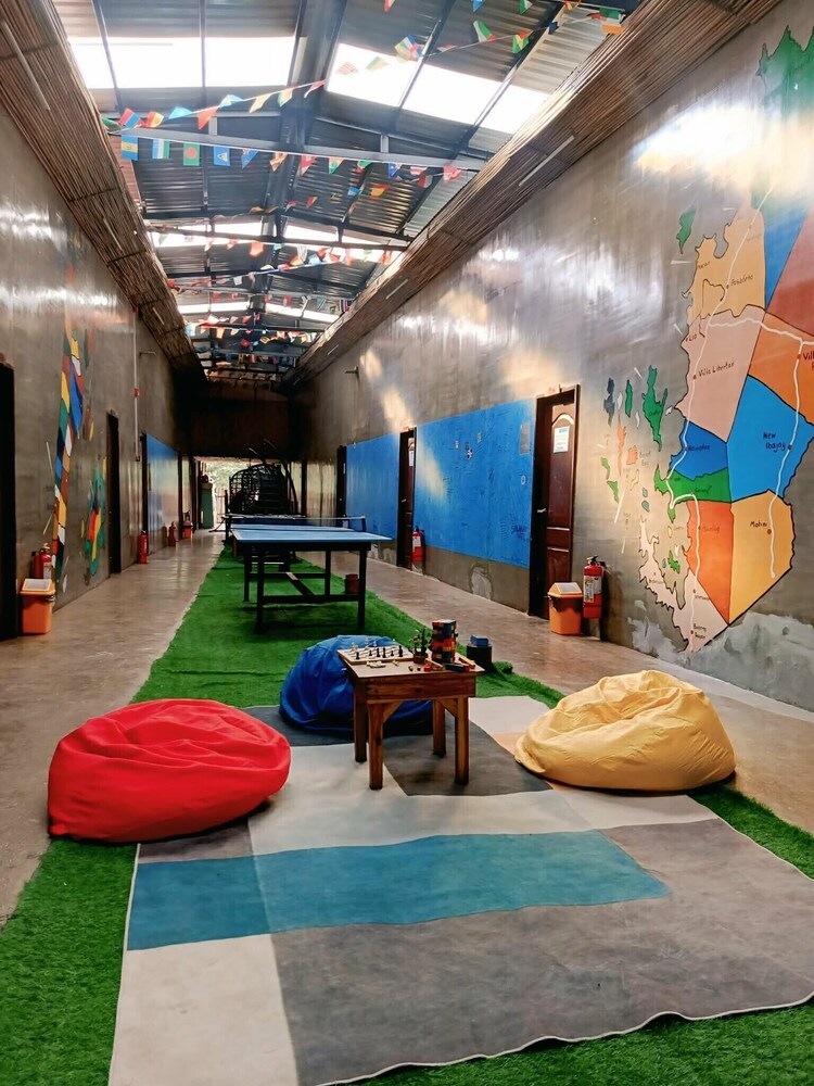 Big Paul Hostel - Adults Only 44/50