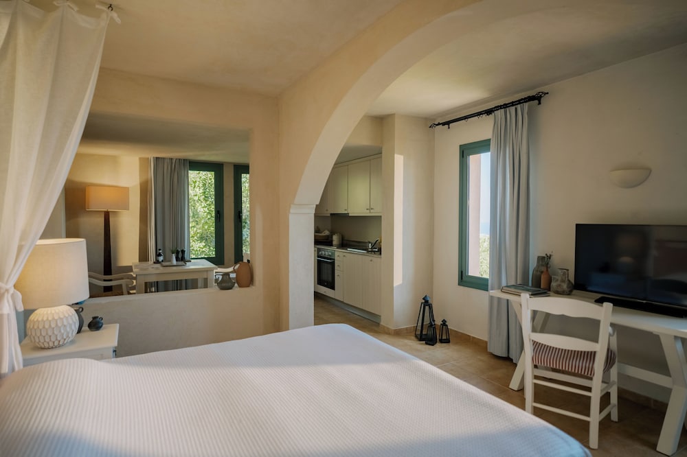 Village Heights Resort 23/63