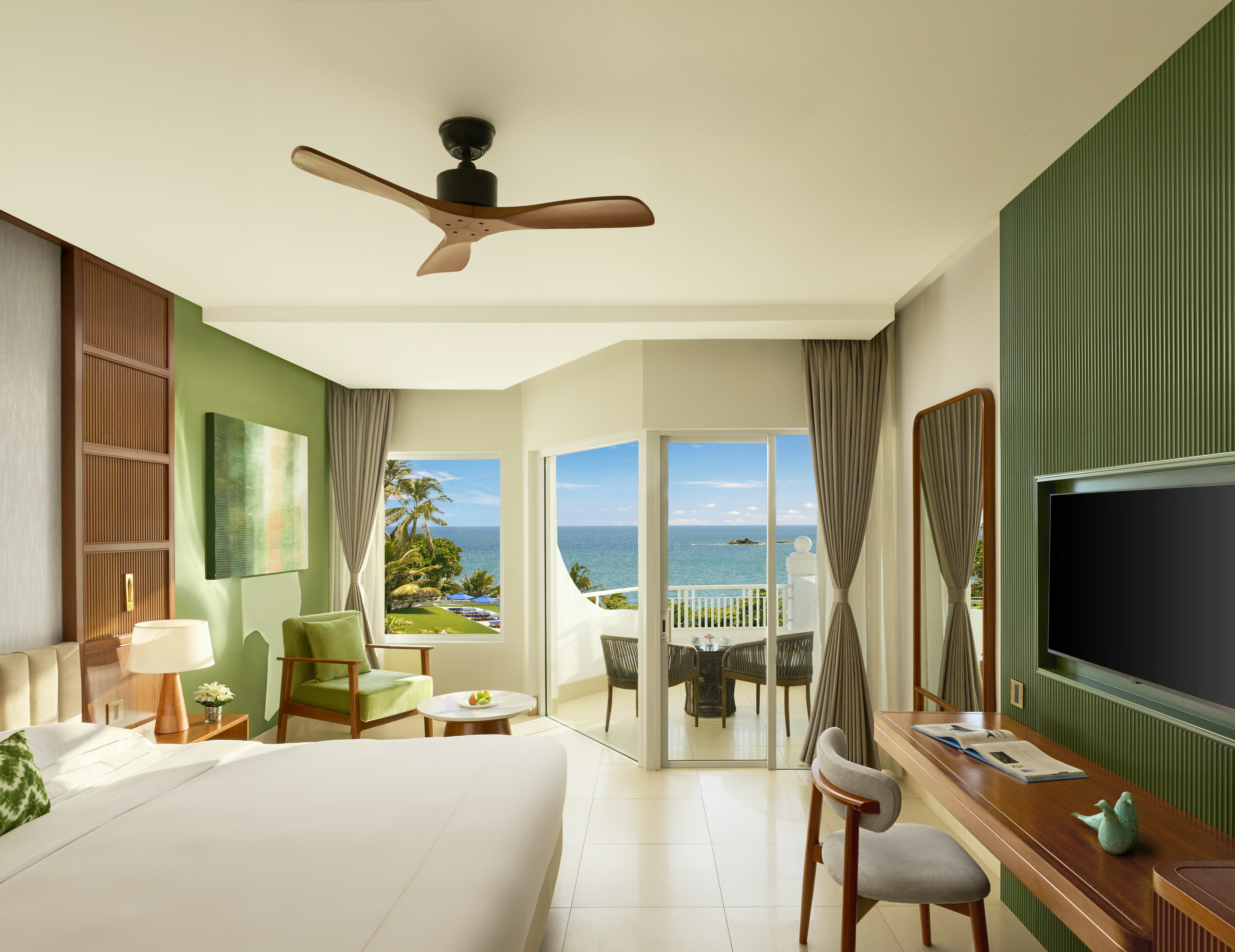 Taj Bentota Resort and Spa 24/80