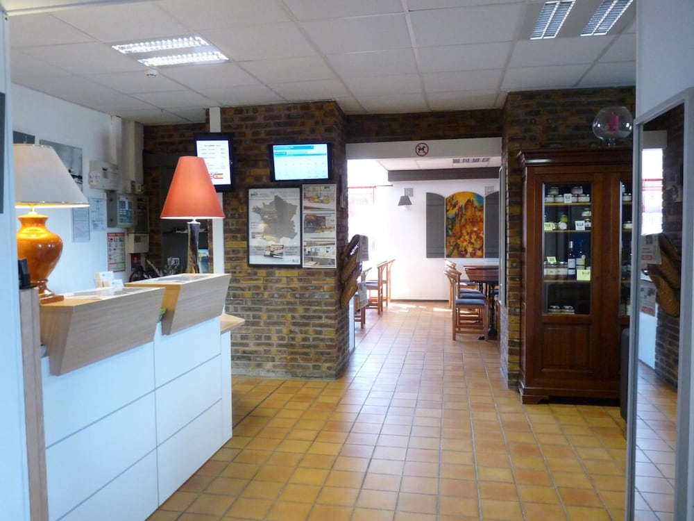 Brit Hotel Bosquet photo4