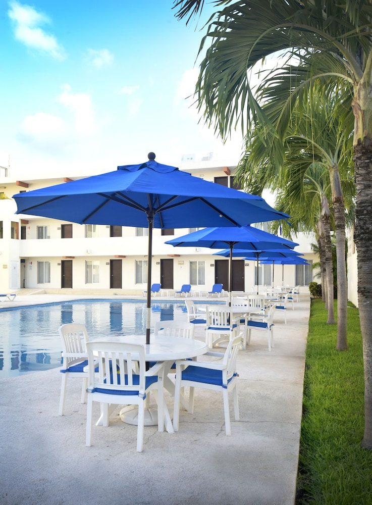 Hotel Bonampak 2/33