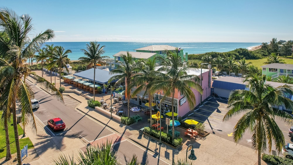 The Royal Inn Beach Hotel Hutchinson Island 55/66