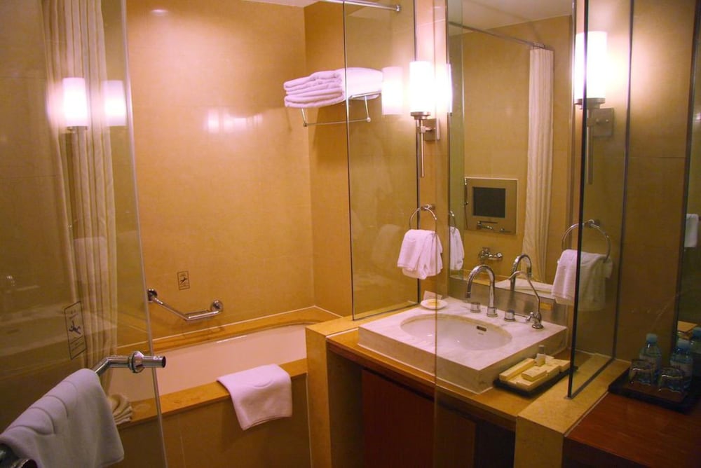 Jianguo Garden Hotel 12/32