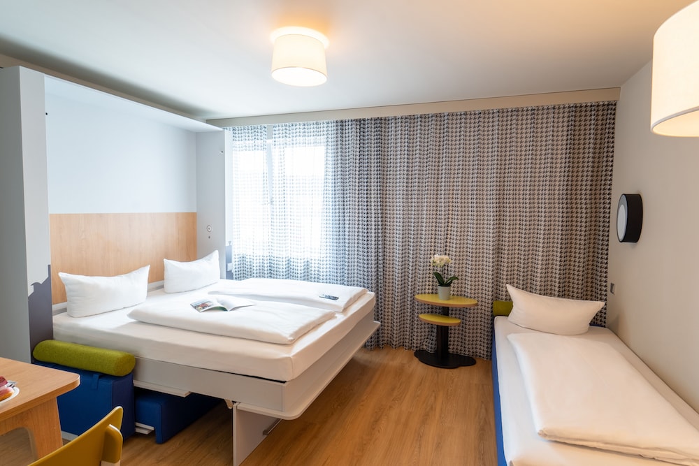 Adagio Access Freiburg 8/48