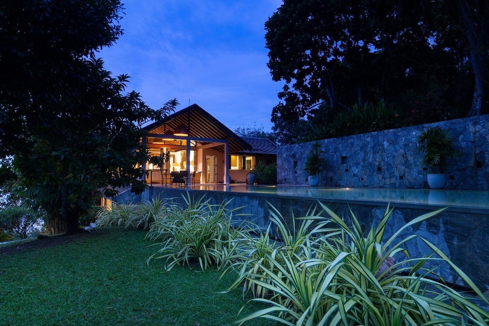 Sea Heart House On Koggala Lake 41/50