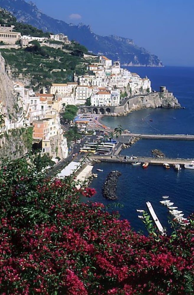 Hotel Aurora Amalfi 45/50