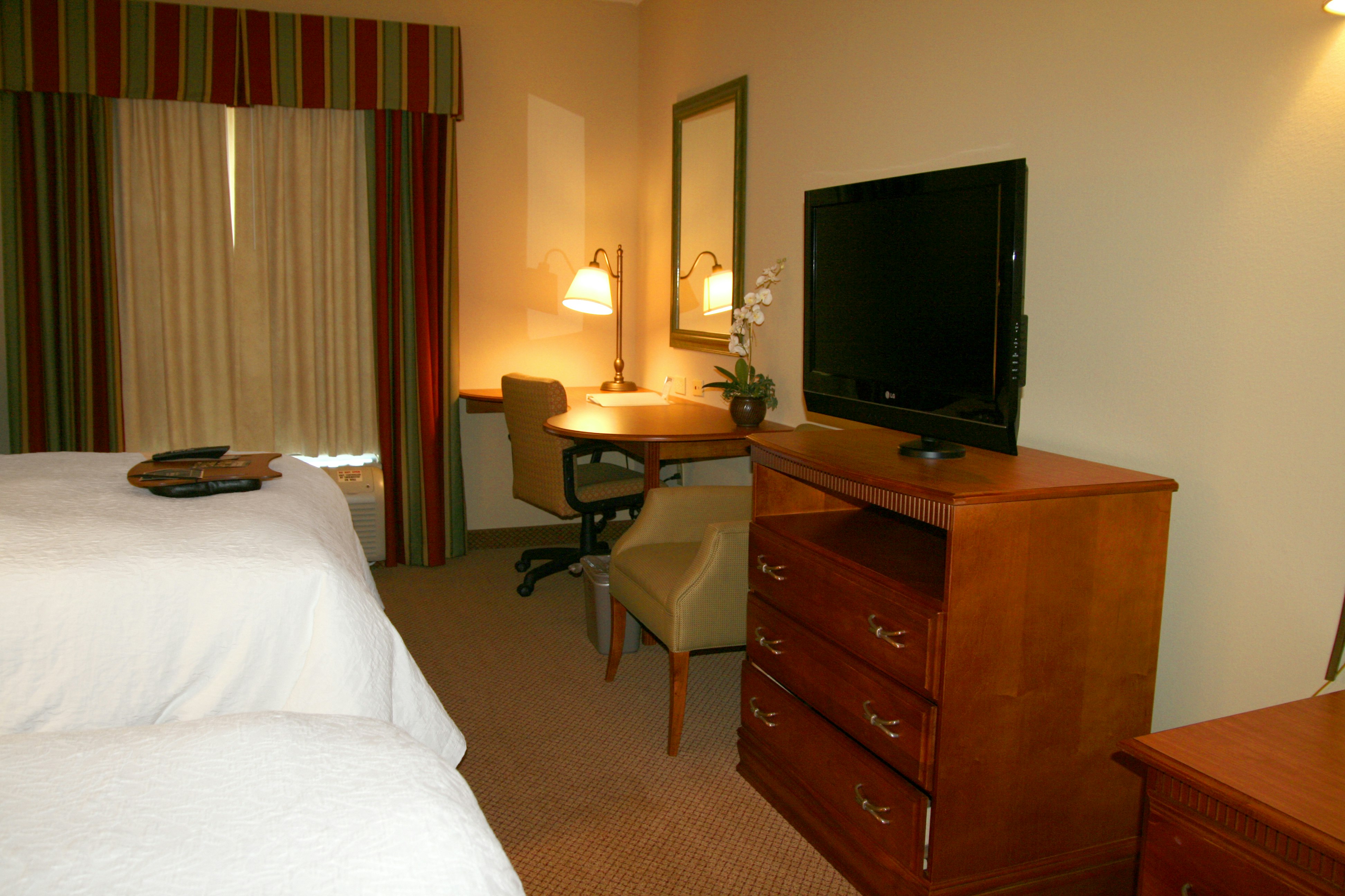 Hampton Inn Greenville 16/25