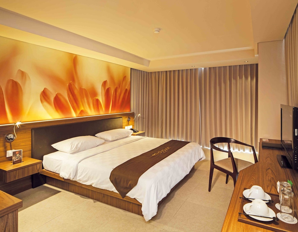 Midtown Hotel Surabaya 13/62