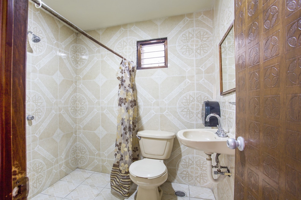 OYO Hotel San Agustin 34/39