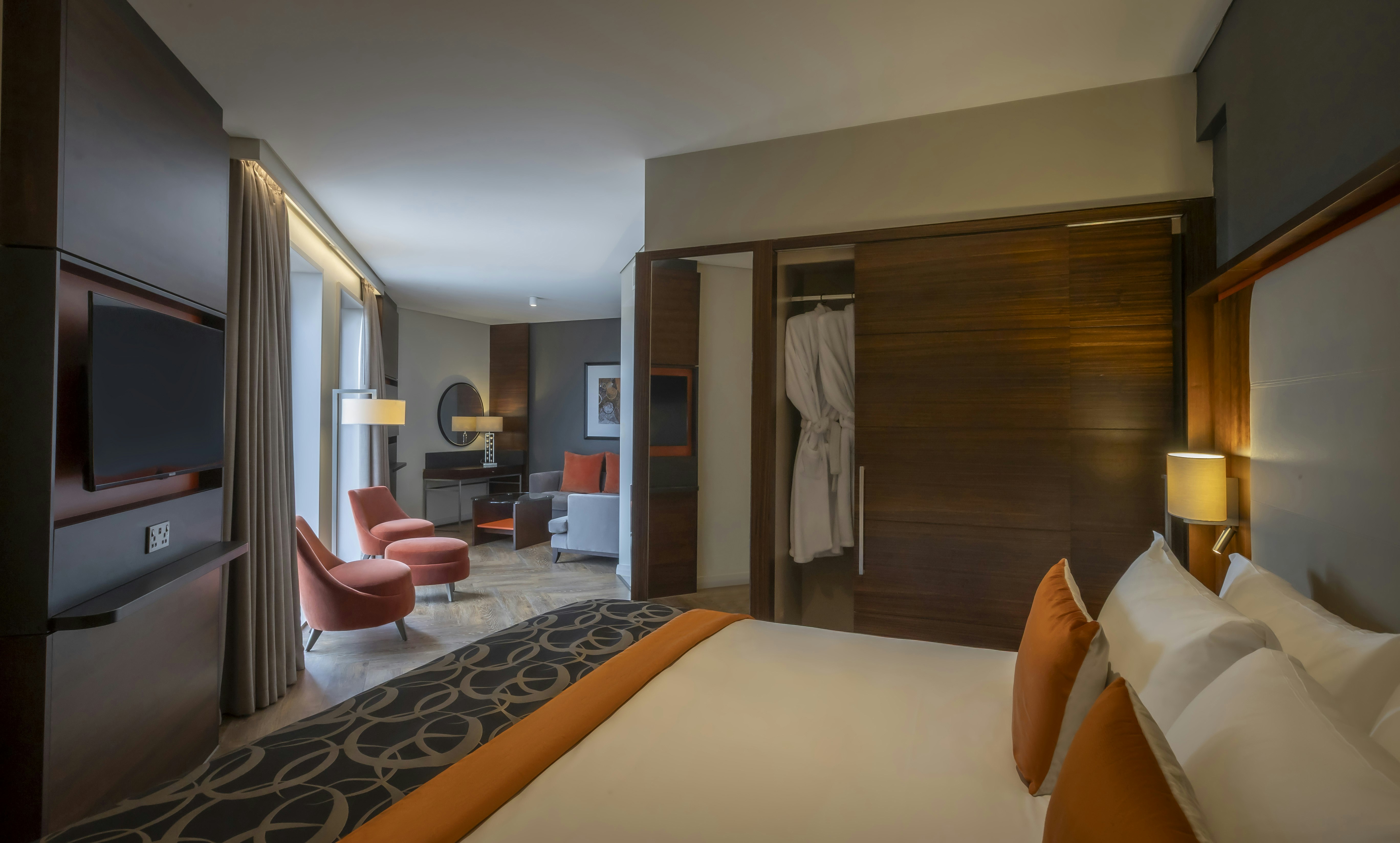 Clayton Hotel Birmingham 16/32