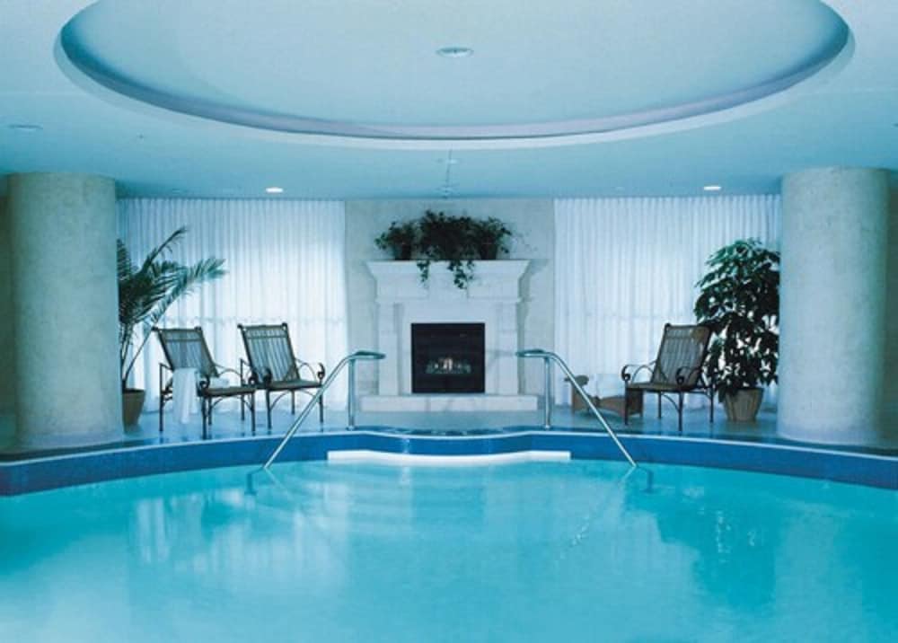 Windsor Arms Hotel 4/58