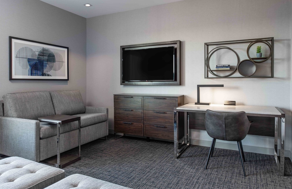 Staybridge Suites Quincy 40/67
