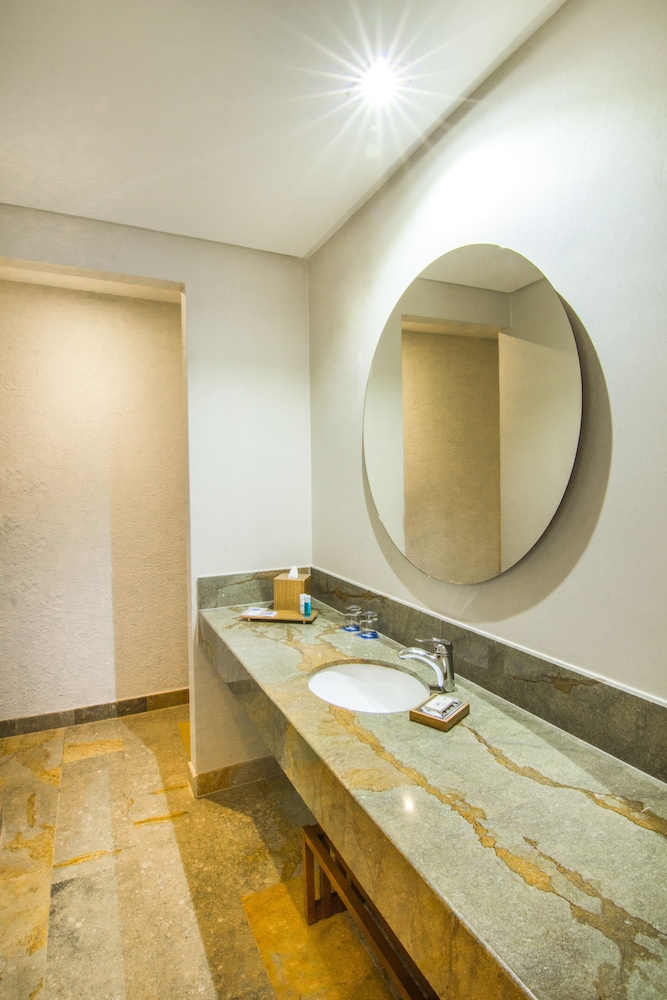 Ghl Hotel Monteria 49/51