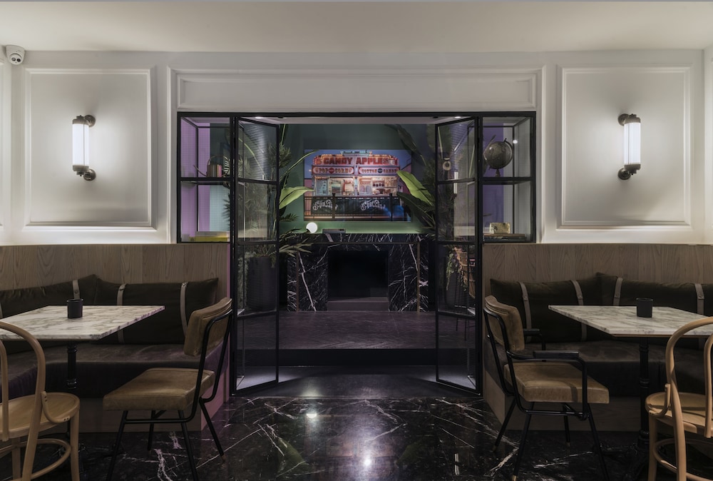 Niki Athens Hotel 40/50