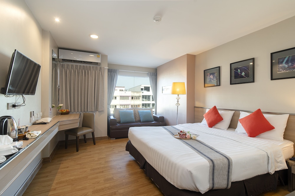 SUPERIOR, DOUBLE BED