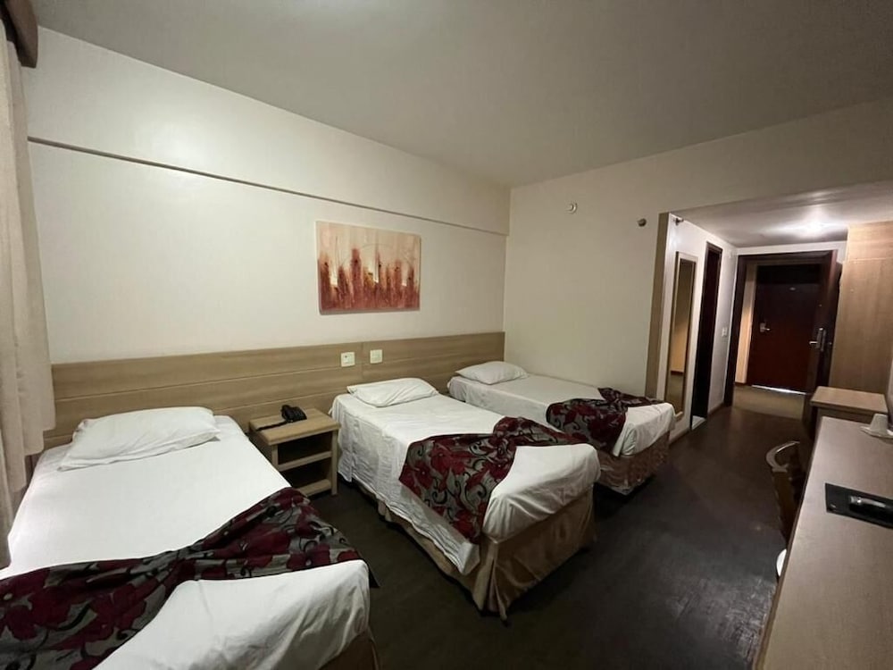 STANDARD, TRIPLE, 3 BEDS