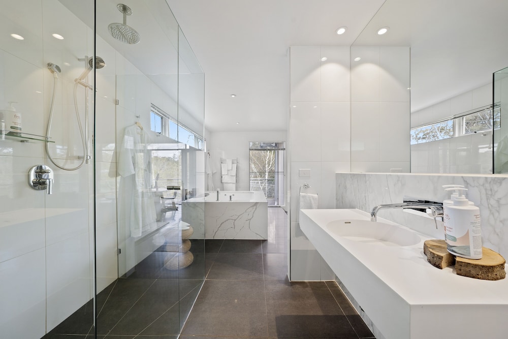 Hepburn Spa Retreat 26/28