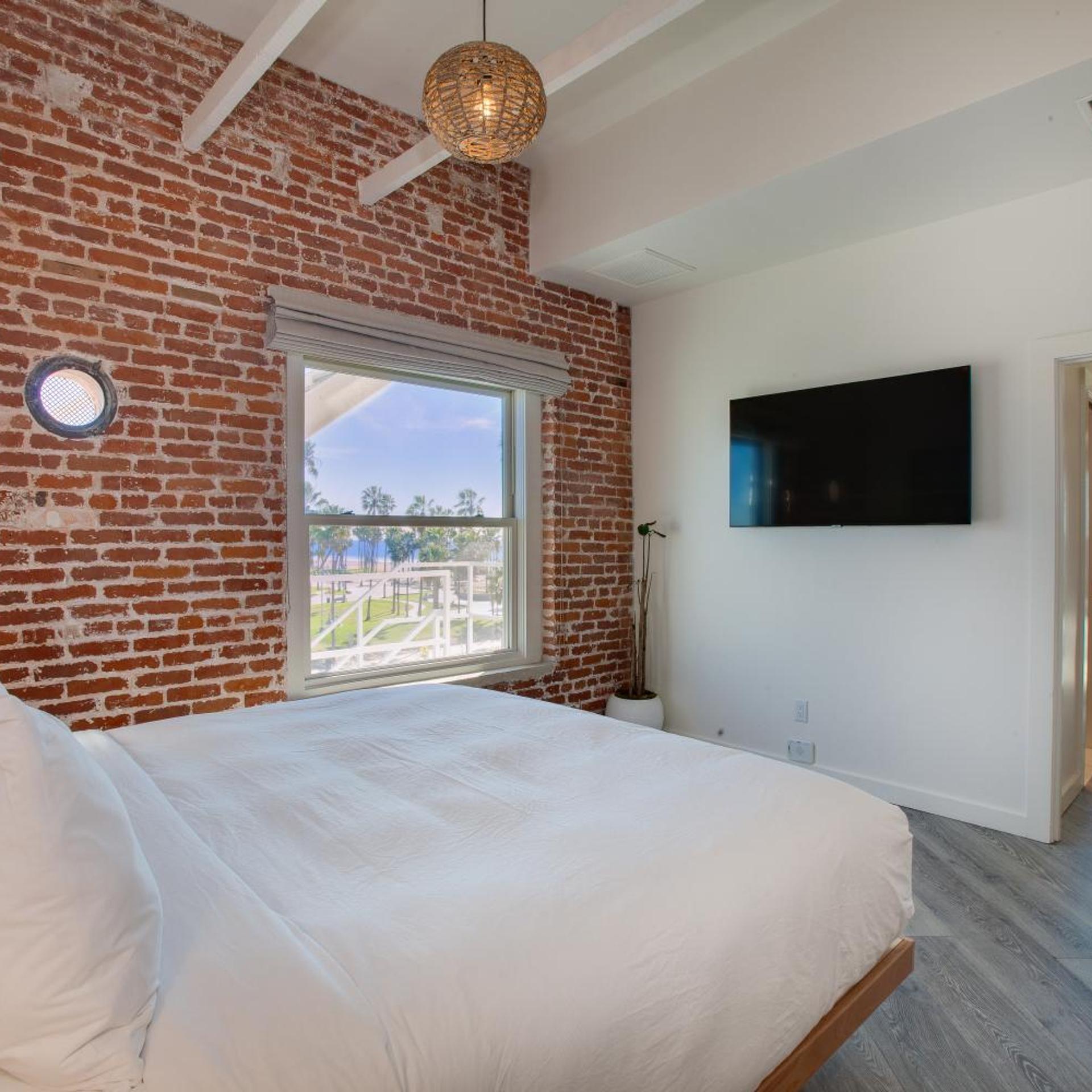 1 Bedroom, Suite, Ocean Front