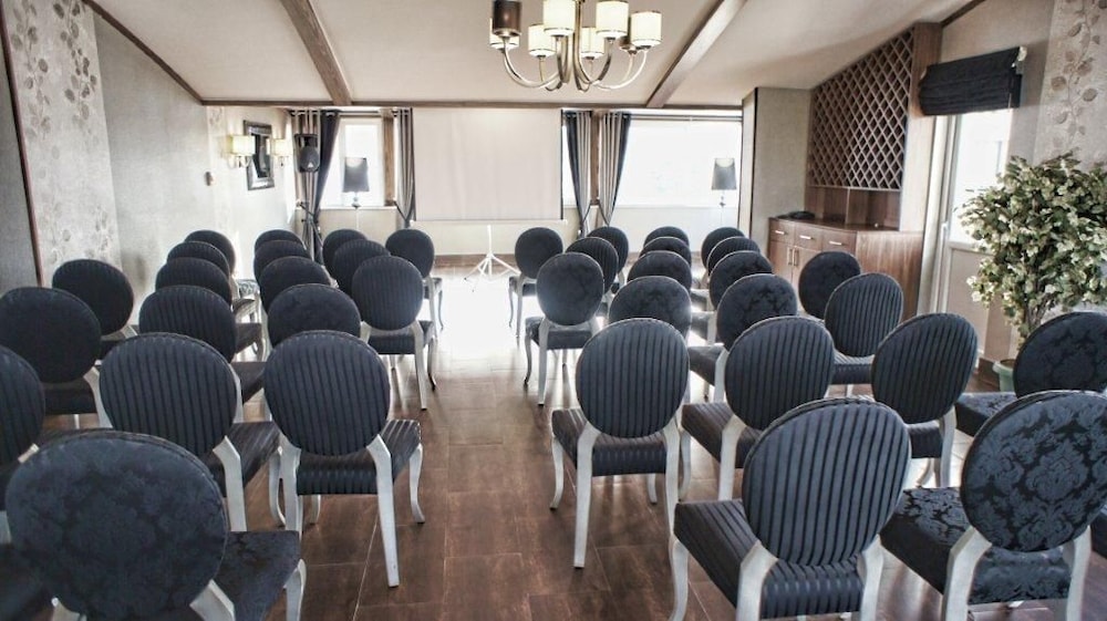 Koza Suite Hotel 62/70