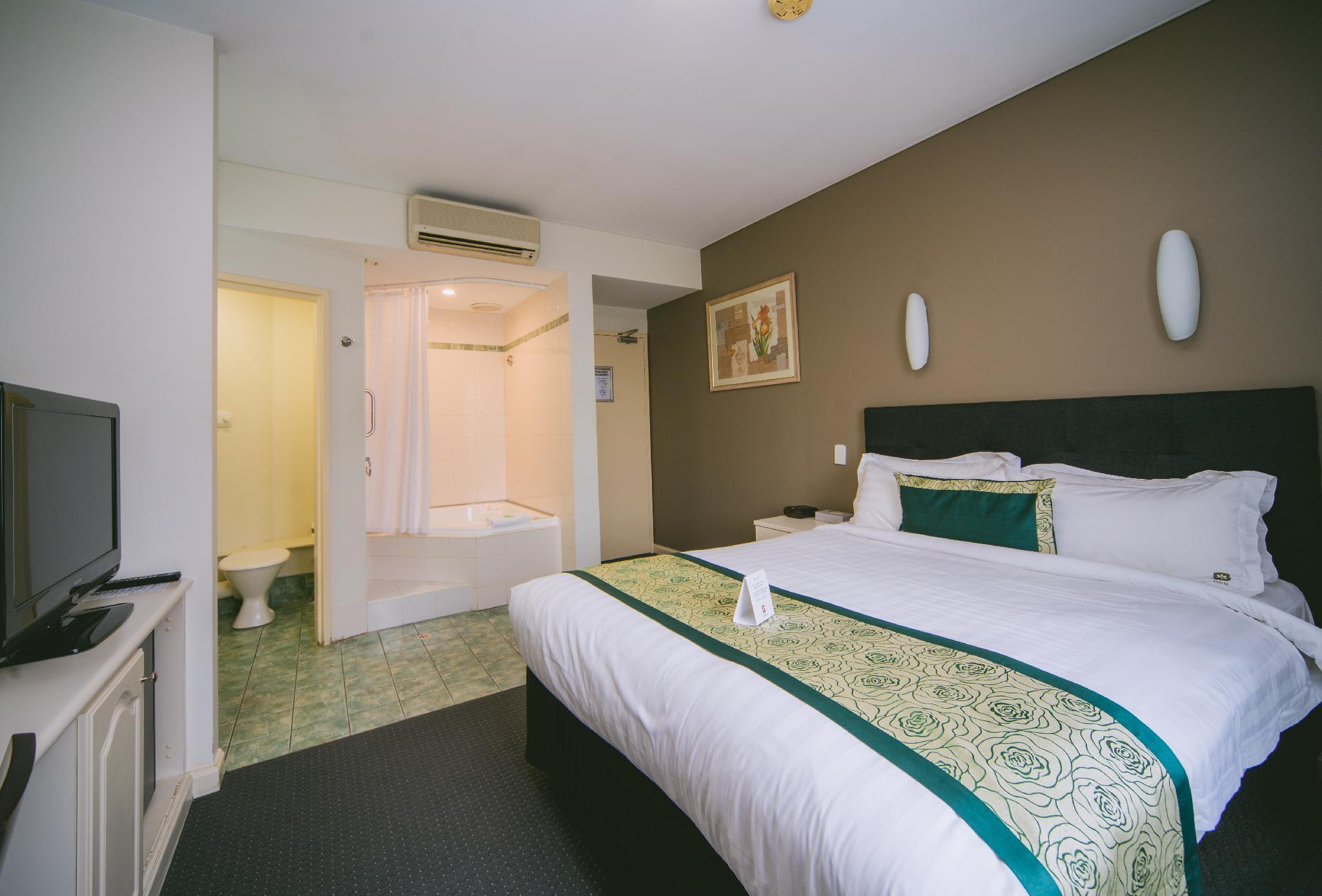 Regency, Spa, Twin Beds