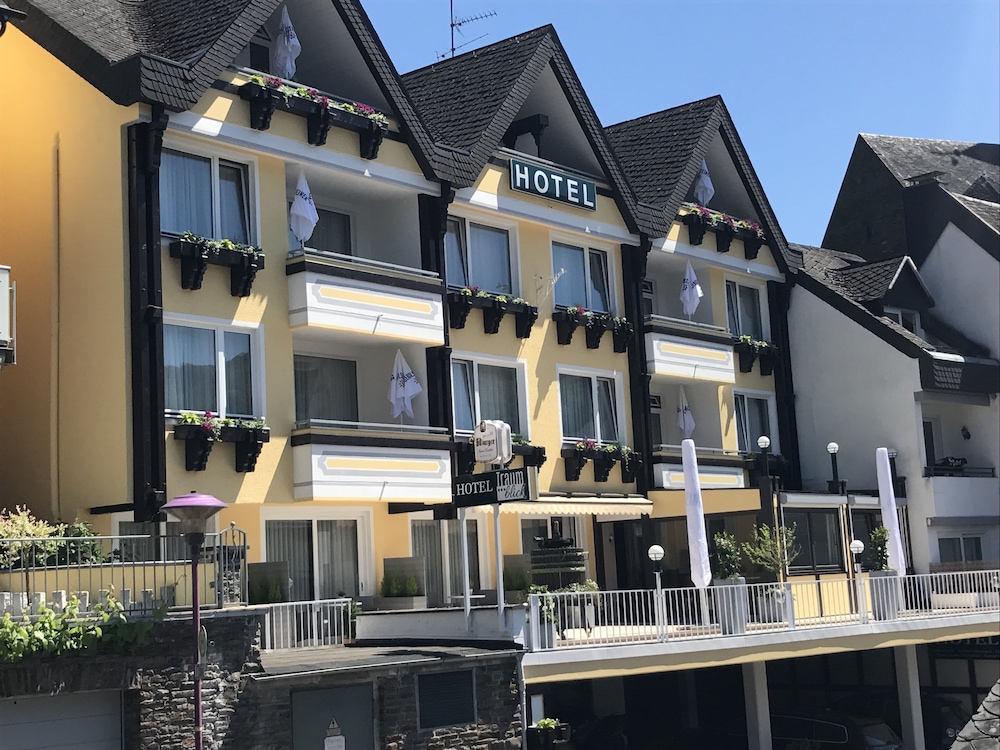 Hotel Traumblick 2/50