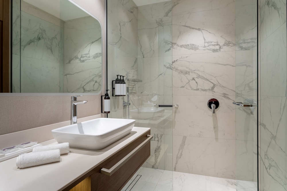Hyatt Regency Kotor Bay Resort 50/50