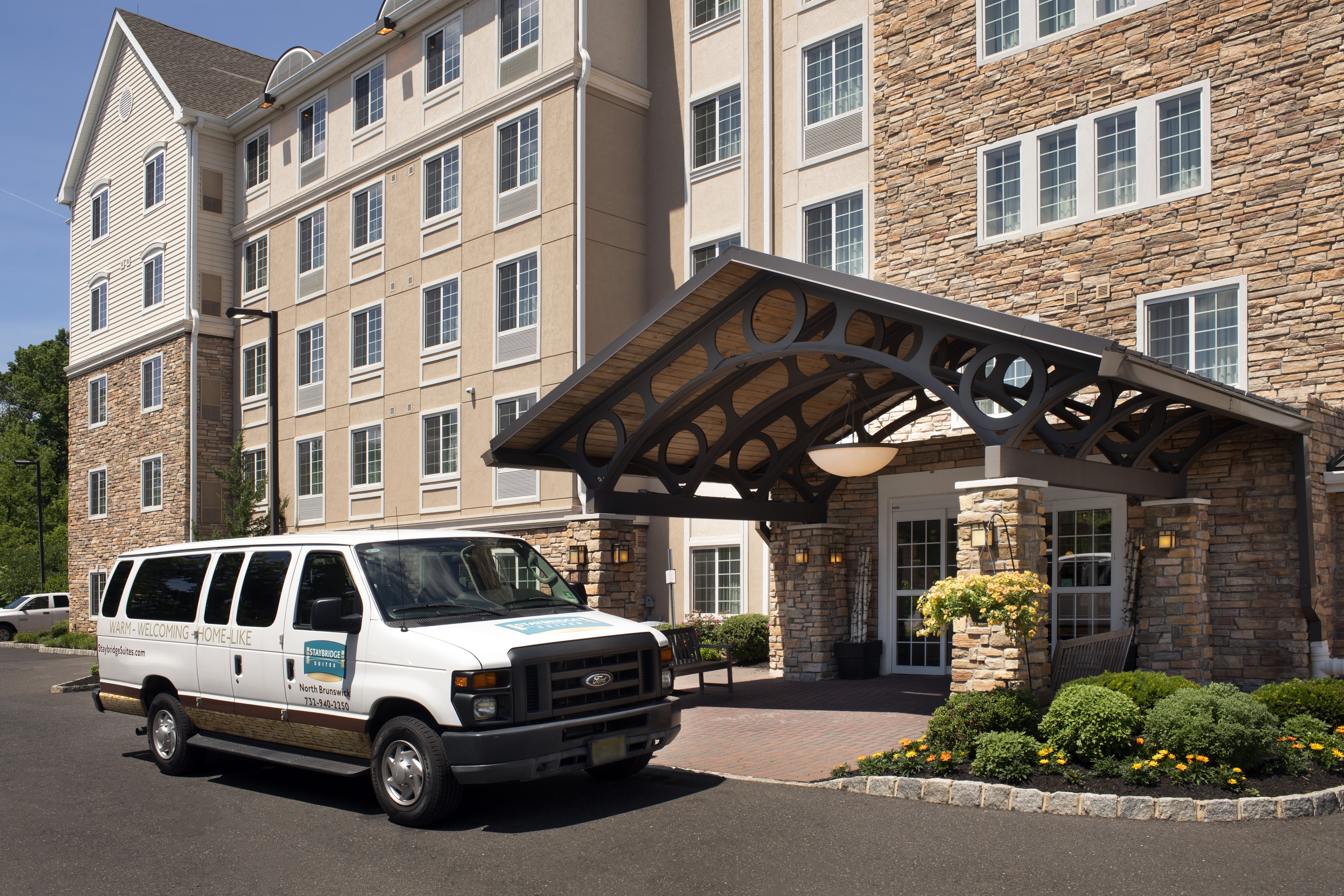Staybridge Suites North Brunswick 40/41