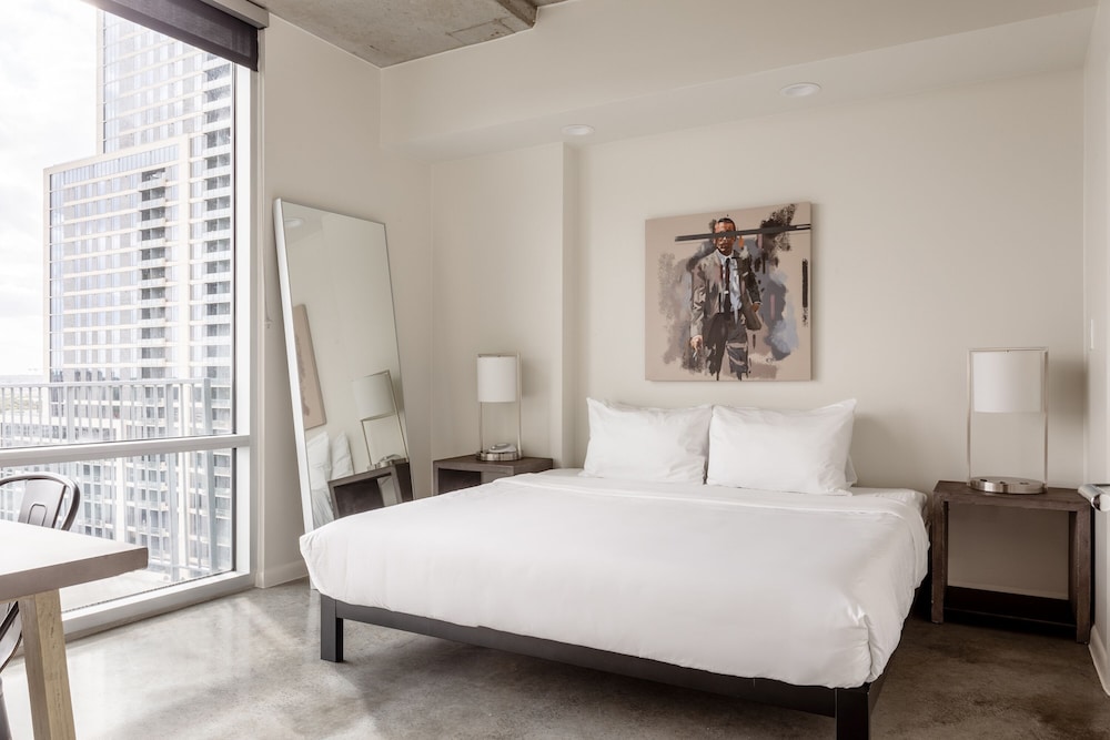 1 BEDROOM, CITY, APARTMENT, BALCONY