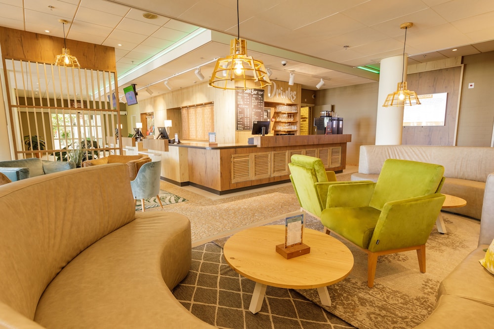Beach Hotel Zandvoort by Center Parcs 13/33
