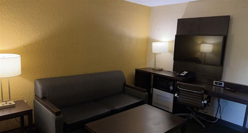 Hotel Flamingo Inn & Suites Vero Beach I-95 35/54