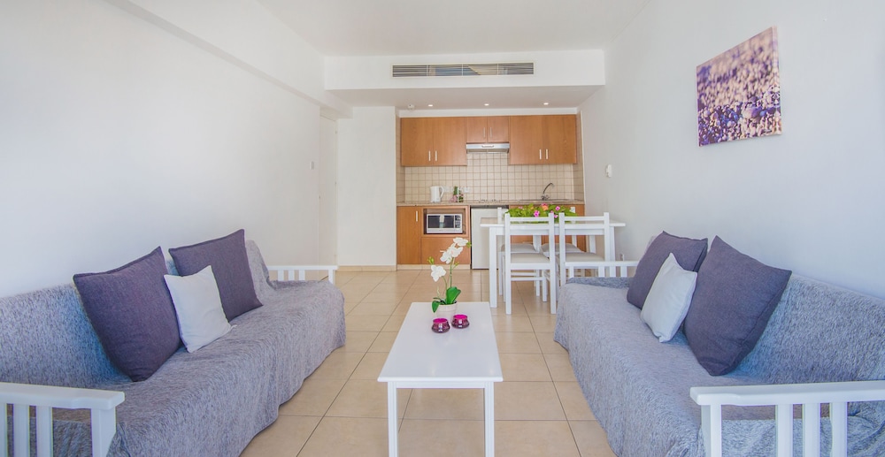 ALVA HOTEL APARTMENTS 28/54