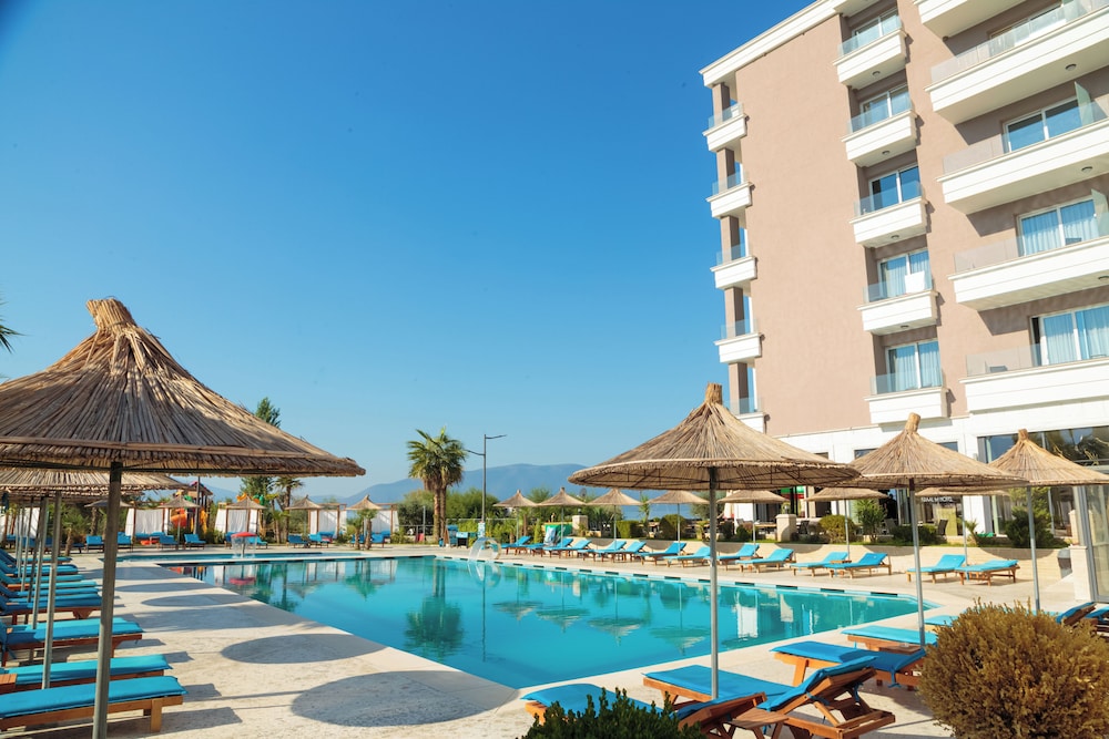 Kraal Hotel Vlore 37/38