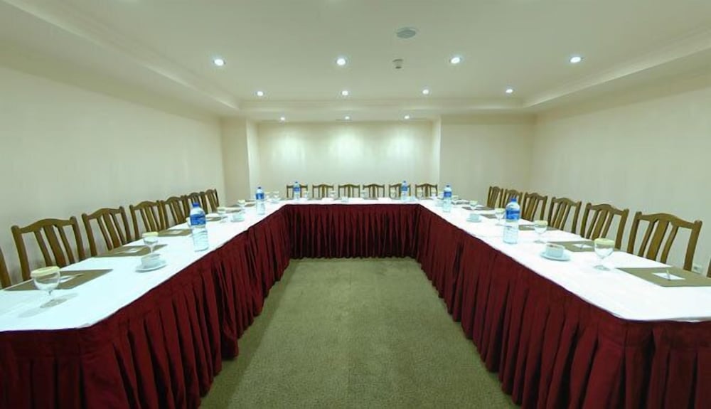 Akka Claros Hotel 54/64