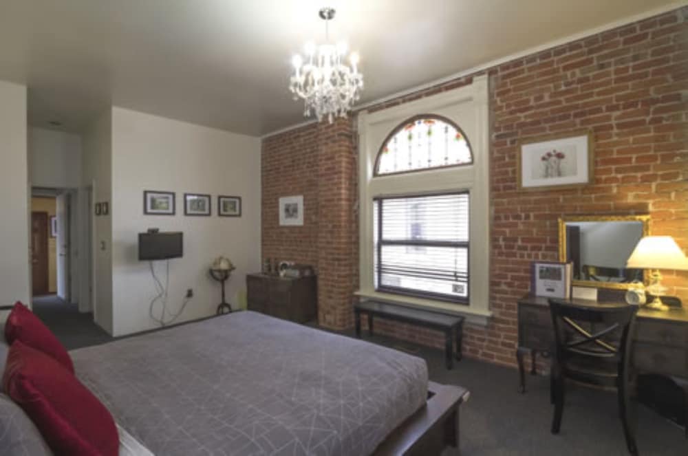 Queen Anne Bed And Breakfast 21/70