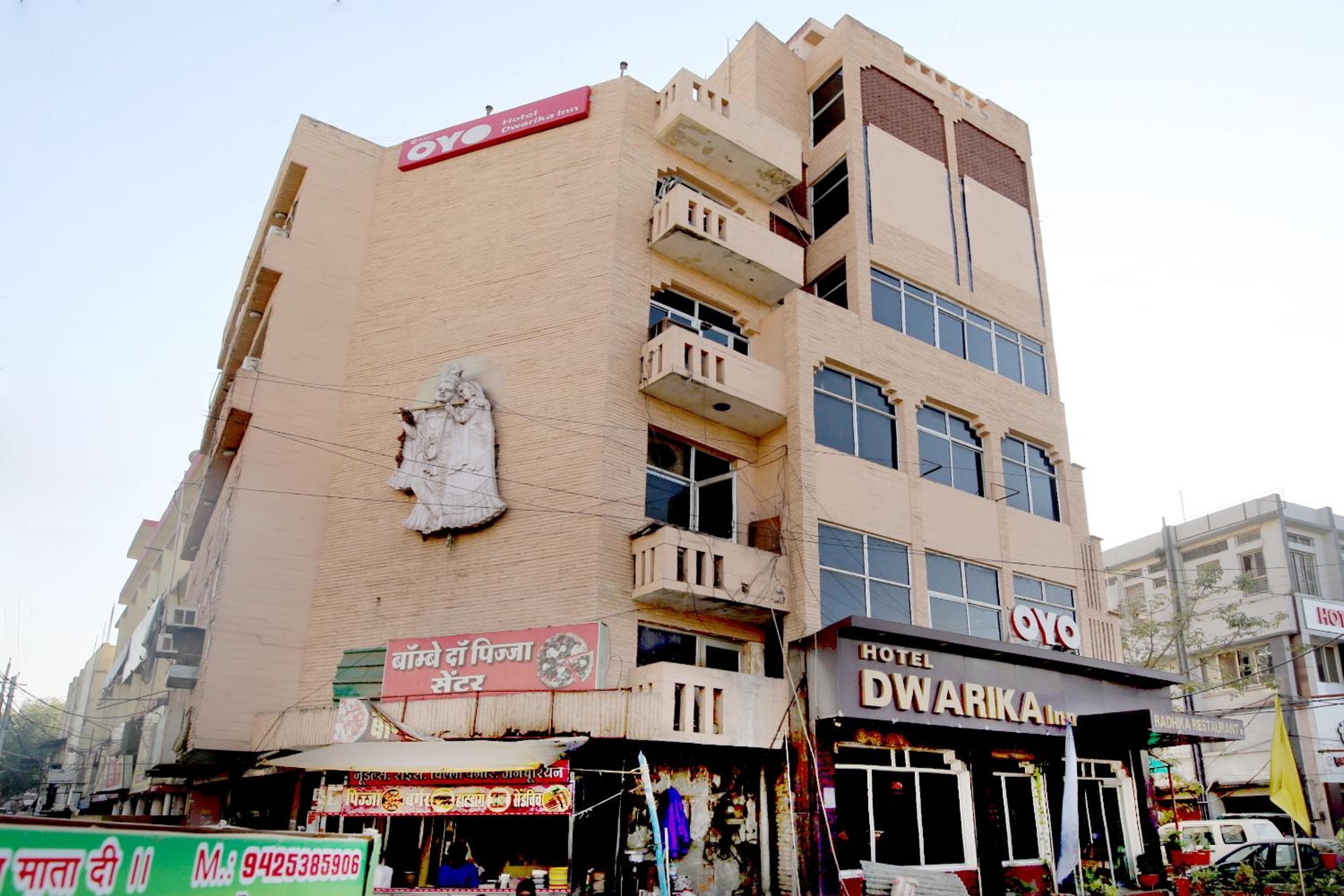 Oyo 9305 Hotel Dwarika Inn 7/29