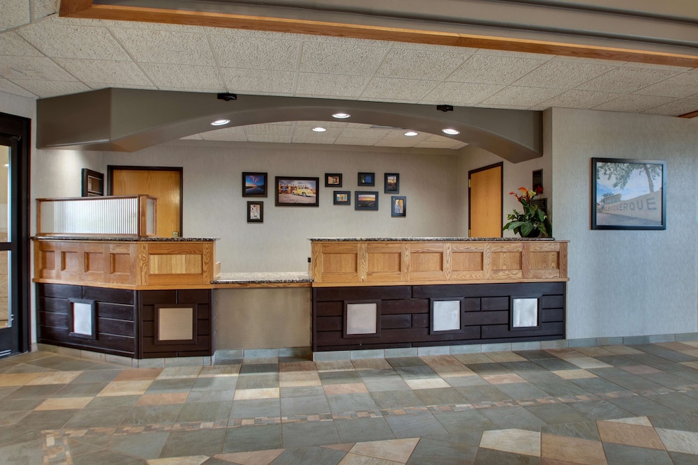 Drury Inn and Suites Albuquerque North 3/50