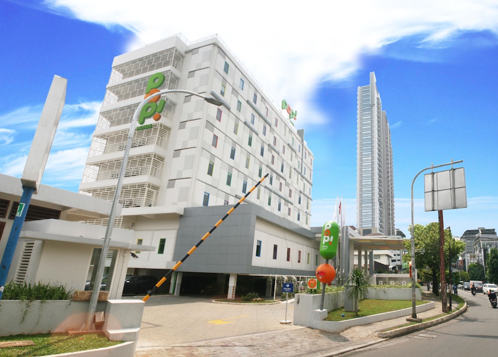 POP! HOTEL KEMANG JAKARTA 32/38