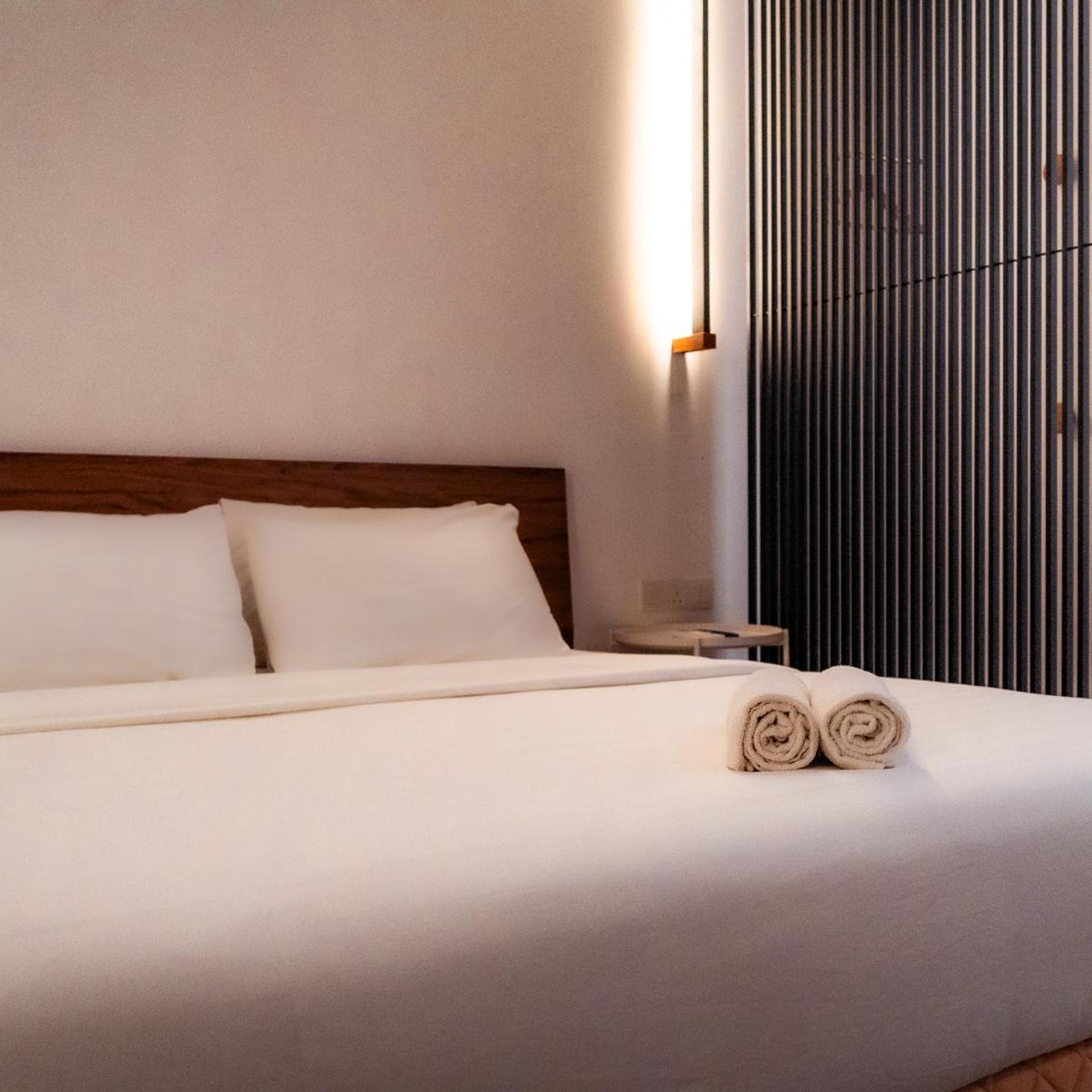 Premium, King Bed