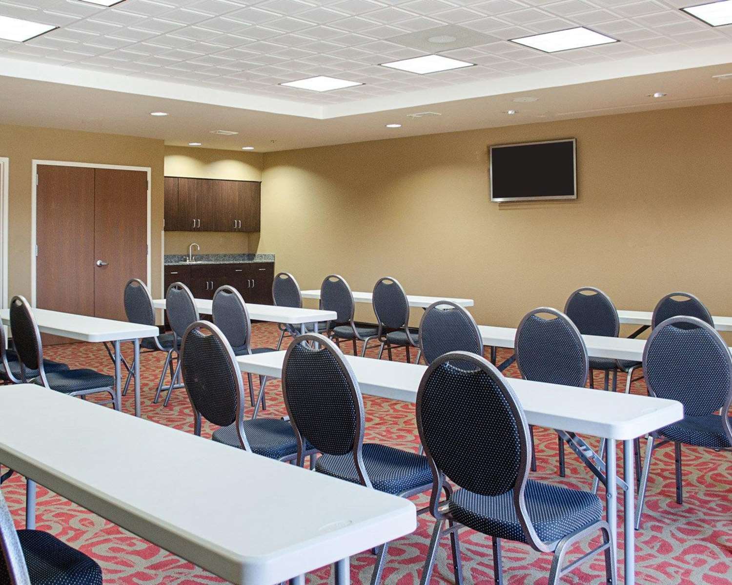 Comfort Suites Greenwood MS 15/18