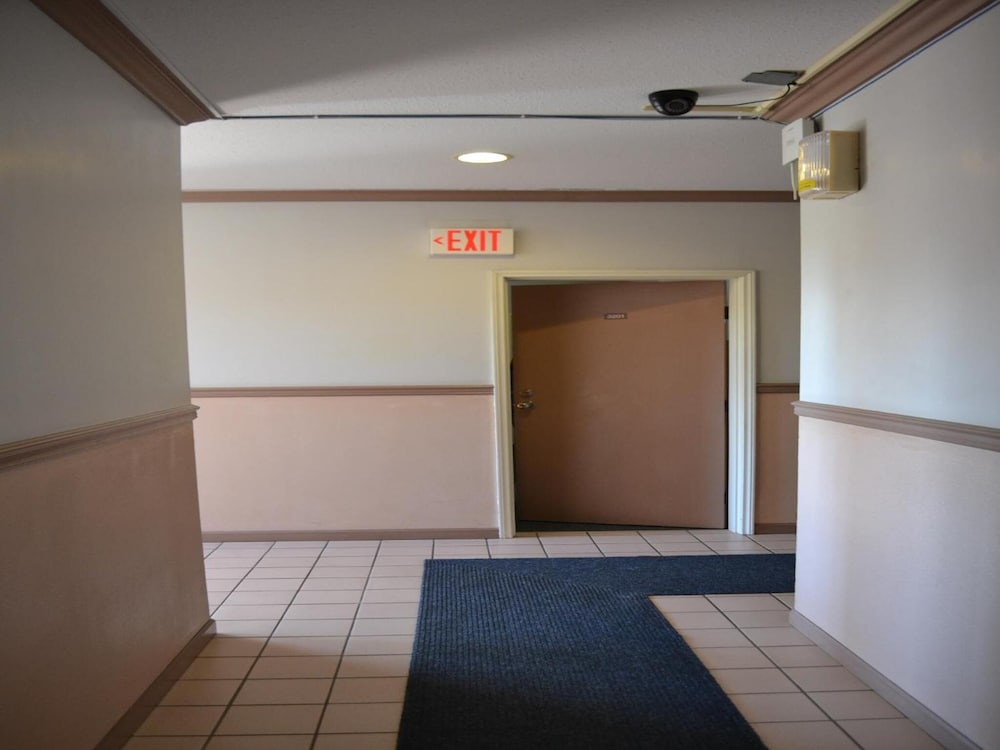 West Plaza Hotel Desekel 10/43