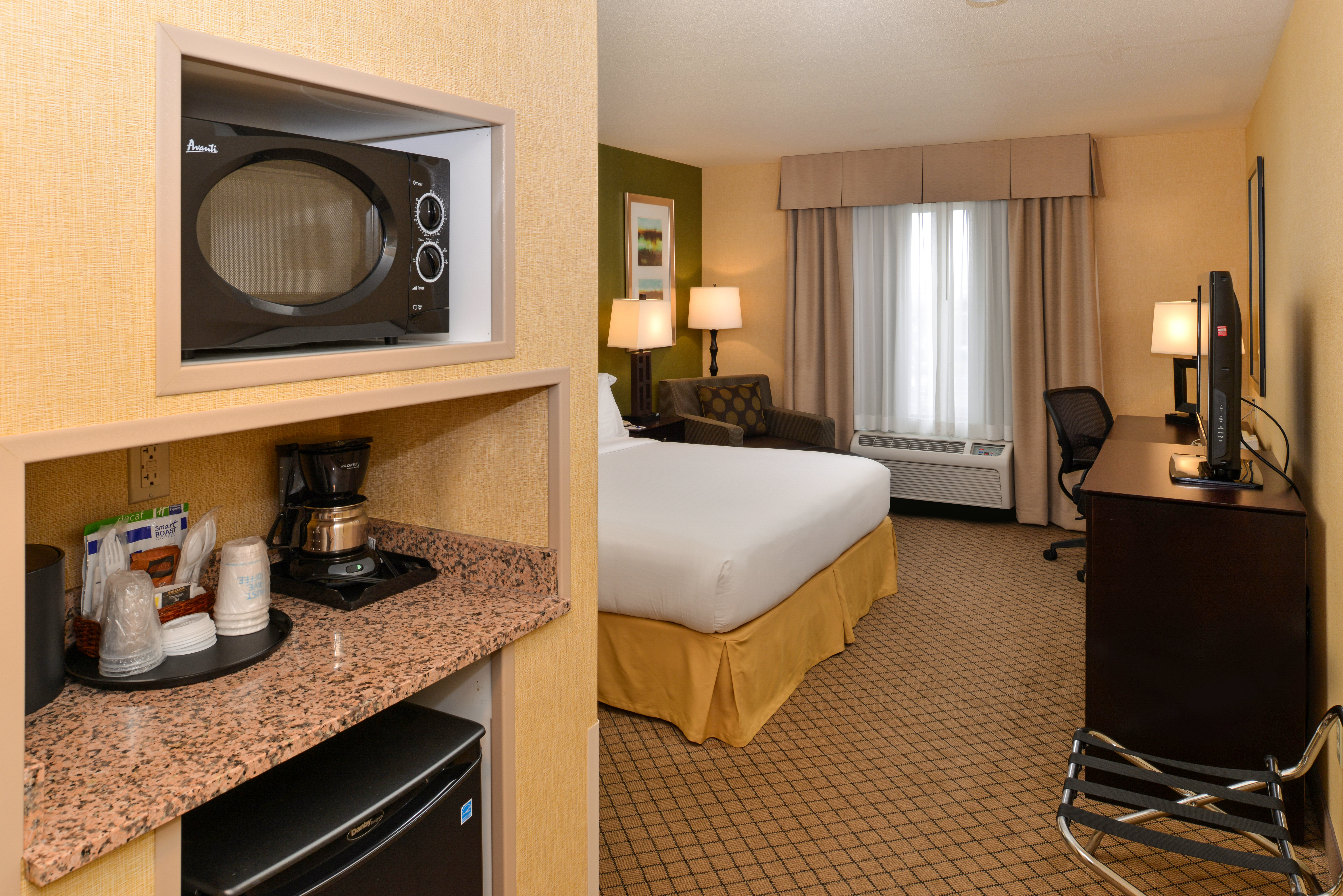 Room, King Bed