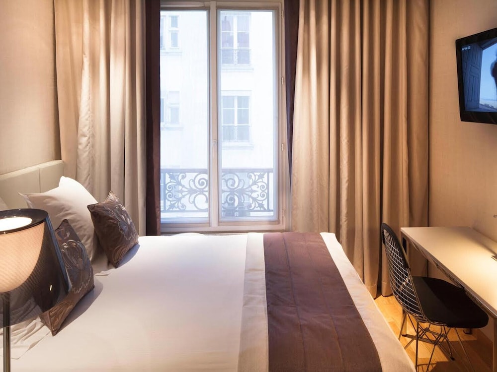 Hotel Tourisme Avenue 78/78