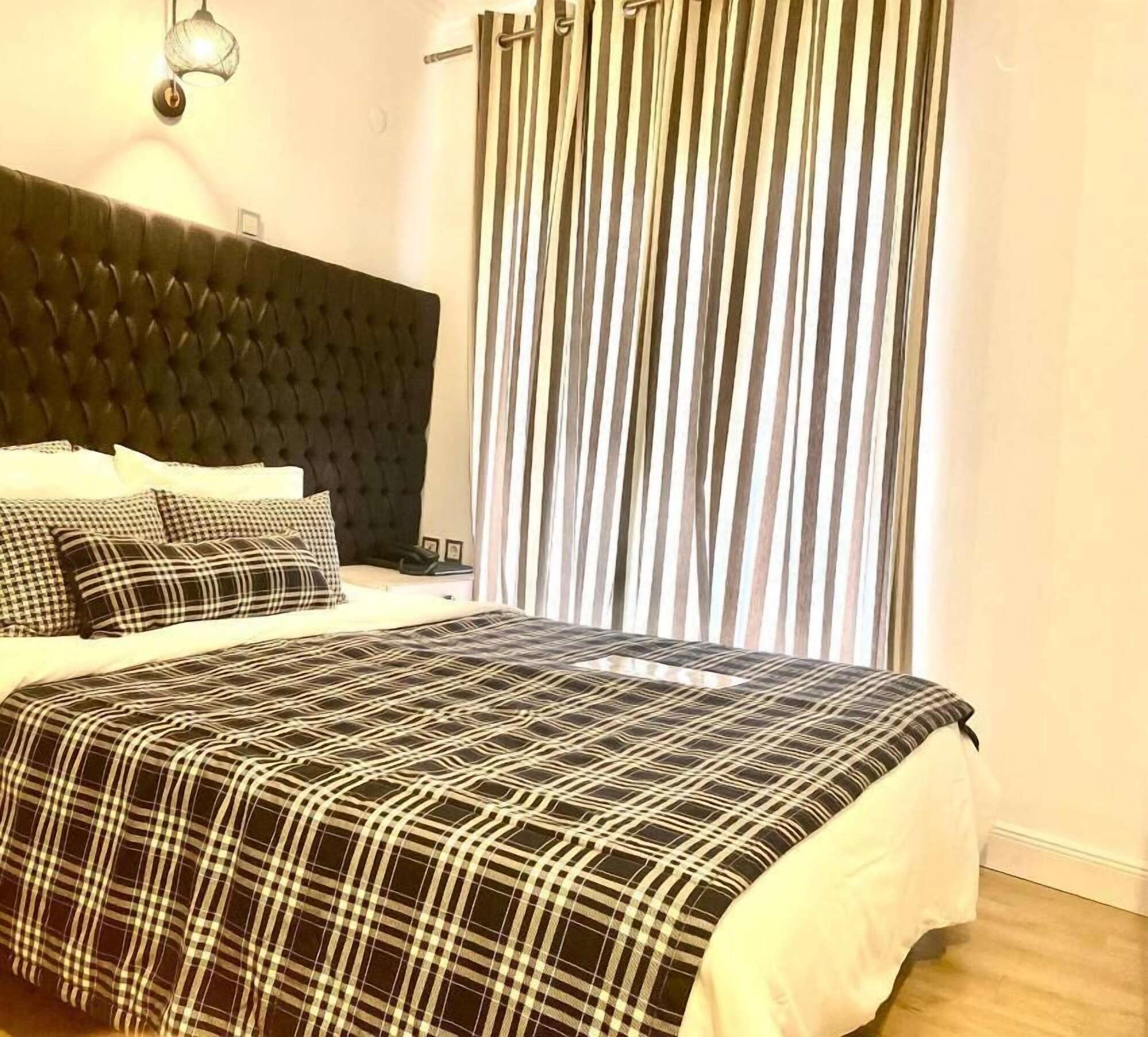 Standard, Double Bed