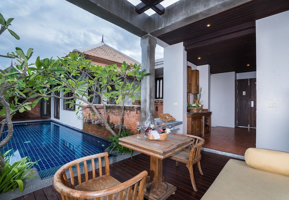 ROYAL MUANG SAMUI VILLAS 53/72